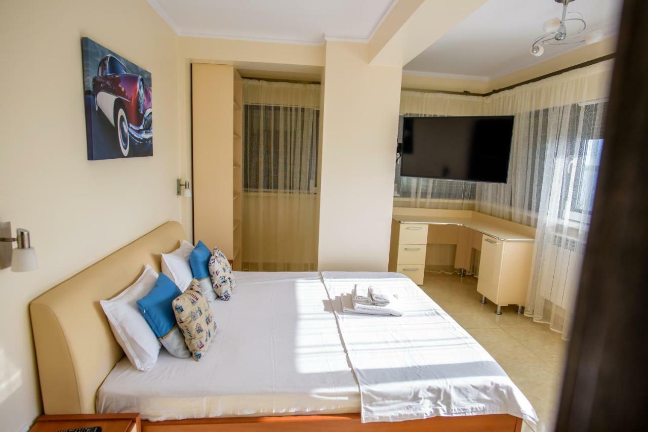 C&Y Zev Apartments Mamaia Dış mekan fotoğraf