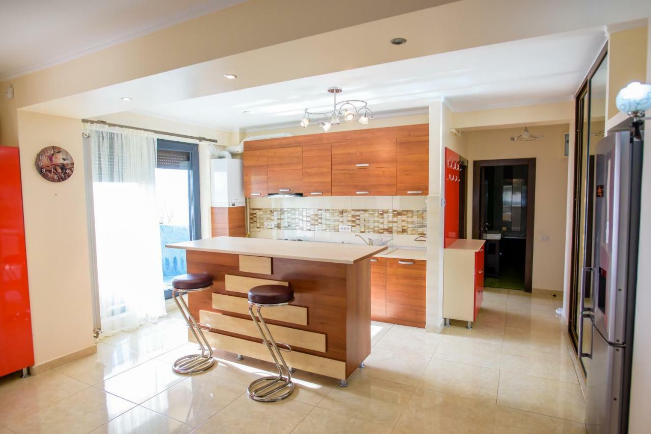 C&Y Zev Apartments Mamaia Dış mekan fotoğraf